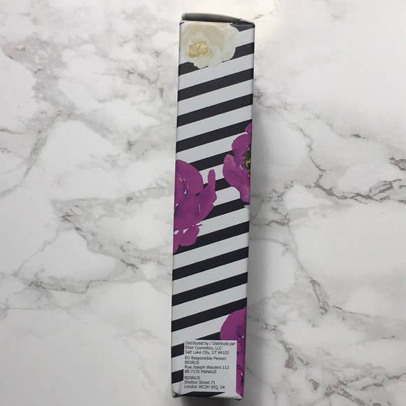 Babe Lash Enriching Liquid Eyeliner - Picture 4 of 4